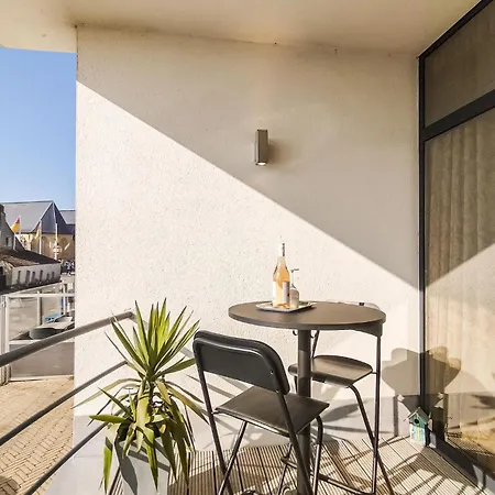 1 Bedroom Front In * Ostend